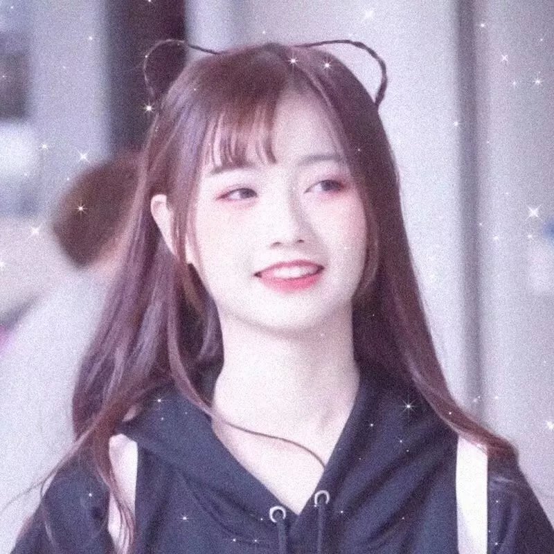 一个叫阿宝的男孩
